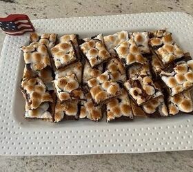 These delicious cake bars capture everything great about s'mores (but without the campfire)