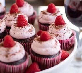 Make your nightly glass a little more fun with these dark chocolate red wine cupcakes